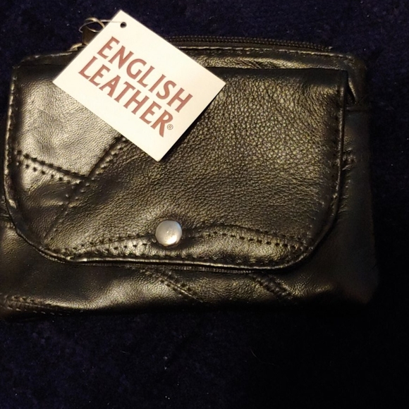 Wallets - Picture 3 of 4